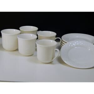 Gibson Basketweave 5 cups & 6 saucers